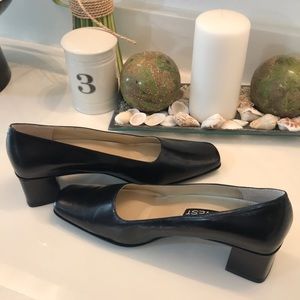 Nine West black block heel pumps